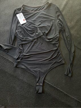 Reoria Long Sleeve Bodysuit